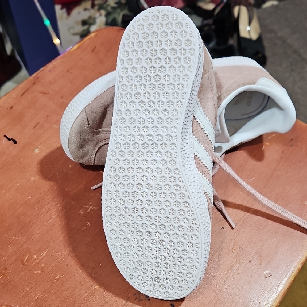 adidas Kids Sneakers in Pink and White - Picture 3 of 7